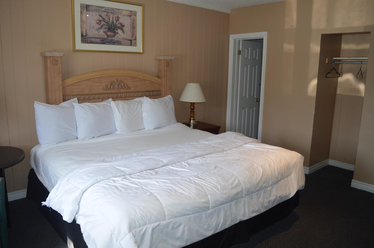 Parkview Motel Guelph Exterior foto